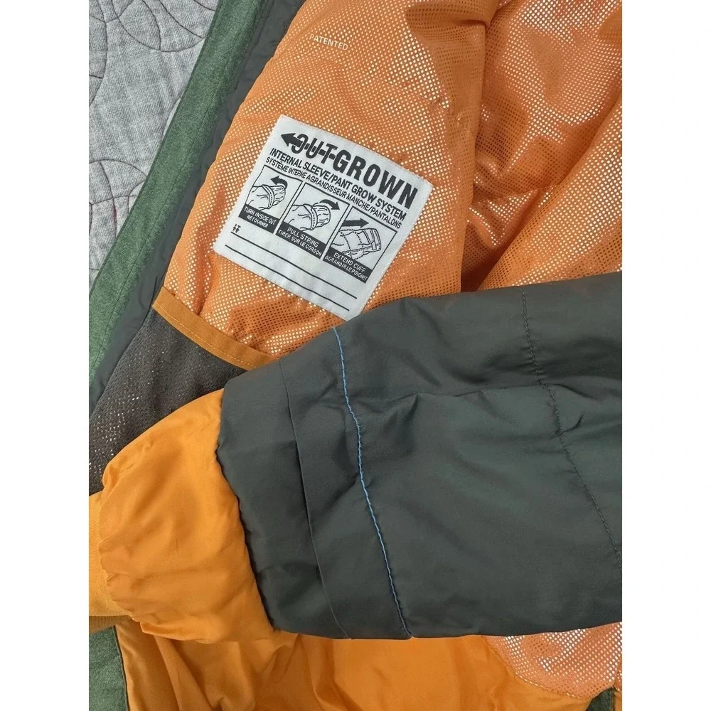 Columbia Titanium Omni Tech Kids Winter‎ Ski Coat / Boys Small 8